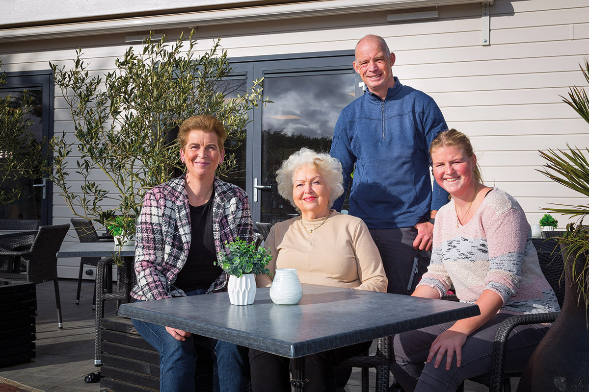 Gezellige familiecamping midden in de duinen